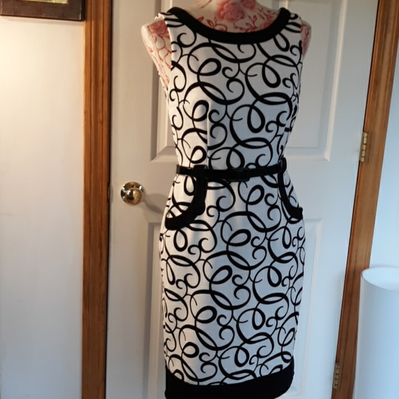 ladies dresses at very